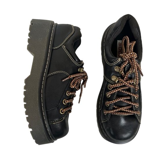 Soda Shoes - Vintage Soda Woman size 9 90's Chunky Platform Grunge Lace Up shoes NWOB
